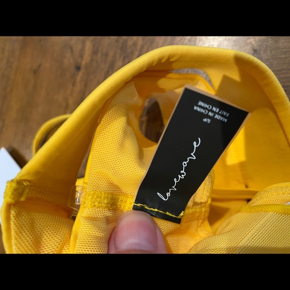 COPY - NWT Love Wave Revolve Womens Yellow Brittany Sports Bra - Picture 6 of 8